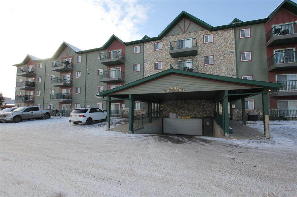 200 Lougheed Drive - Photo 1