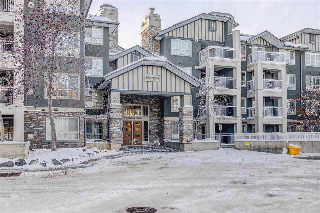 35 Richard Court - Photo 1