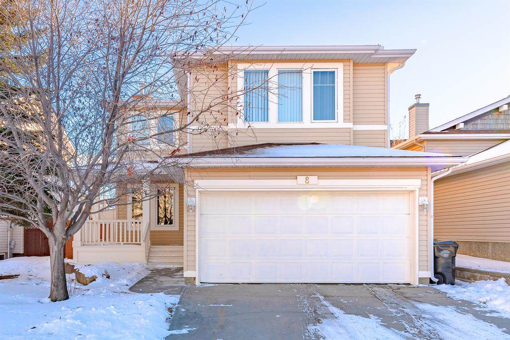8 Panamount Crescent - Photo 1