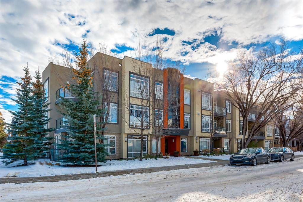 540 34 Street - Photo 1