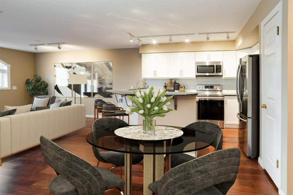 923 15 Avenue - Photo 1