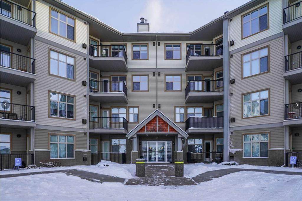 100 Lakeway Boulevard - Photo 1