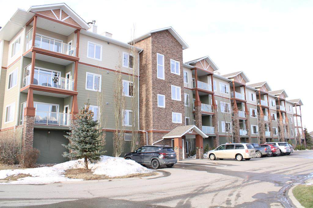 4403A 67A Avenue - Photo 1