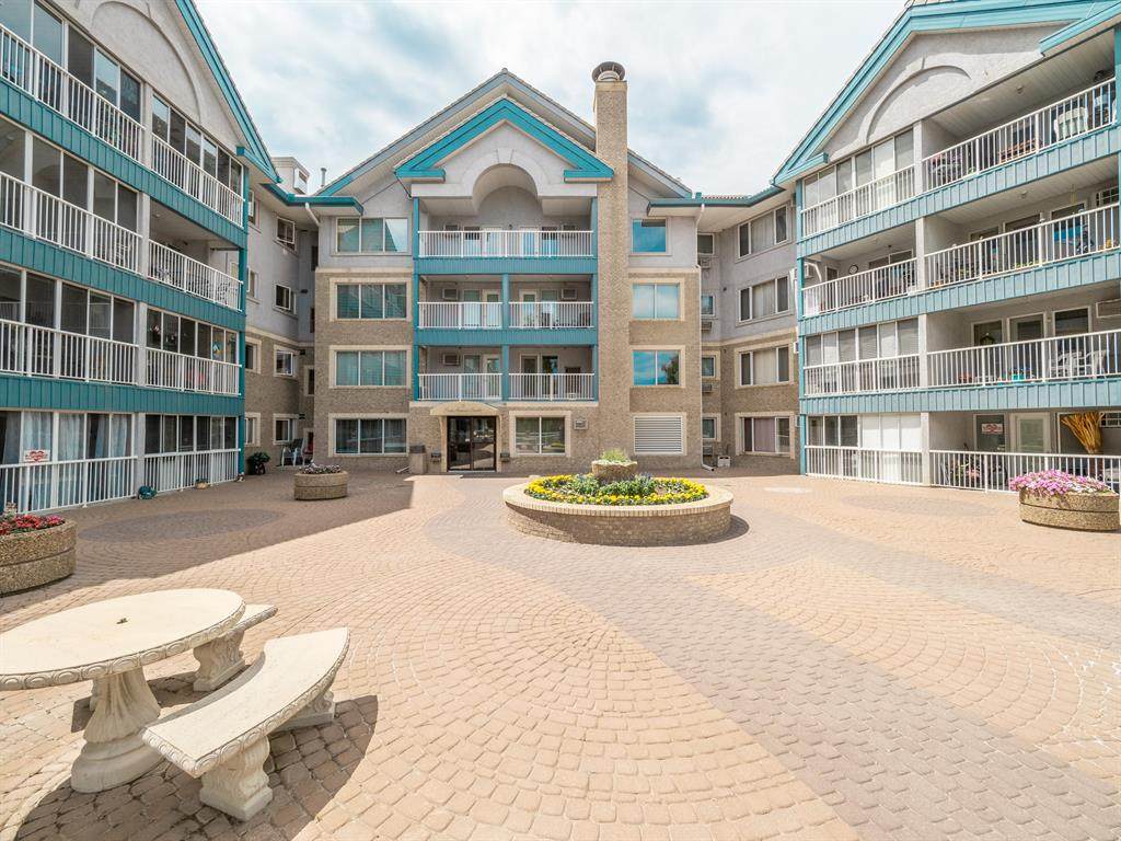 75 1 Avenue - Photo 1