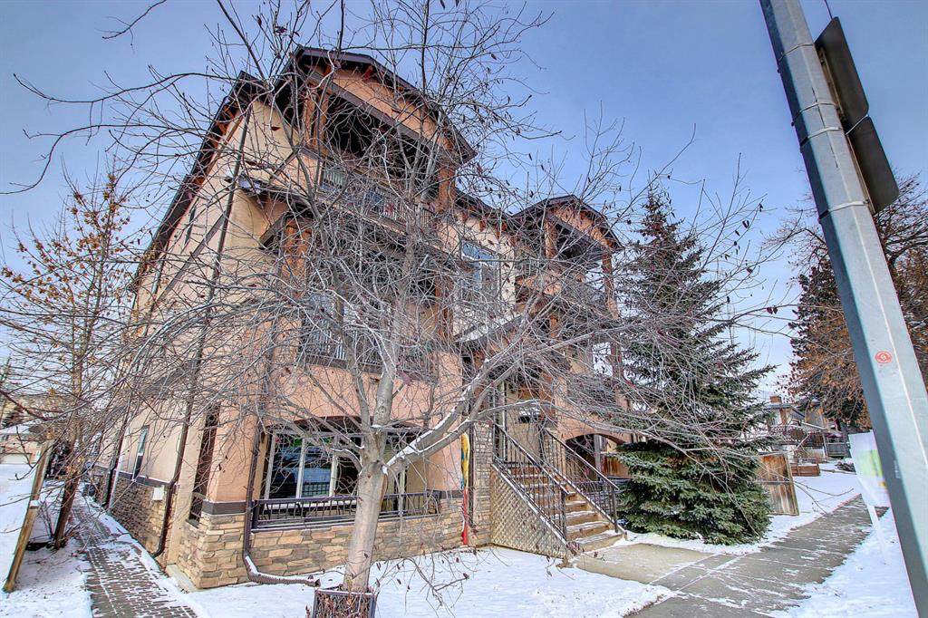 110 12 Avenue - Photo 1