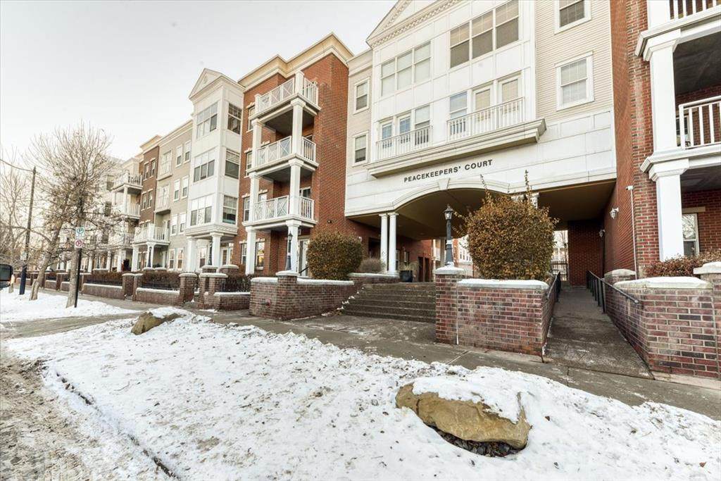 5605 Henwood Street - Photo 1
