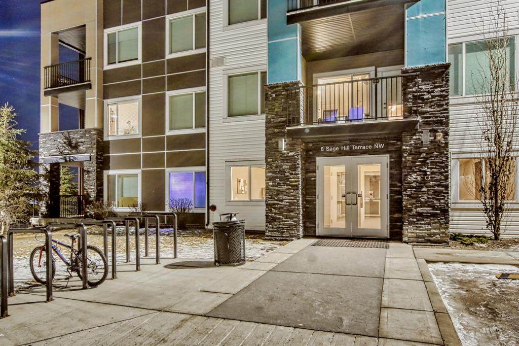 8 Sage Hill Terrace - Photo 1