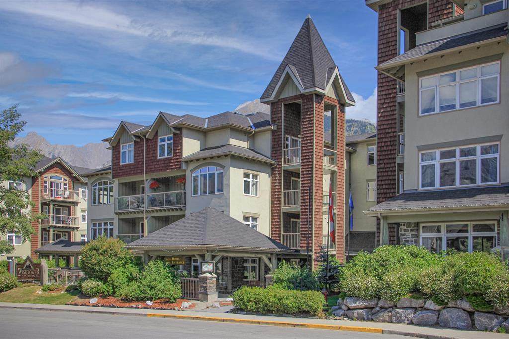 160 Kananaskis Way - Photo 1
