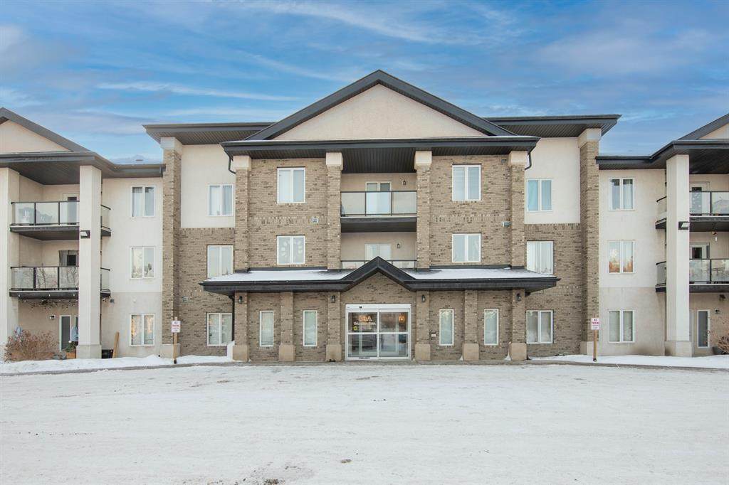 80A Kelloway Crescent - Photo 1