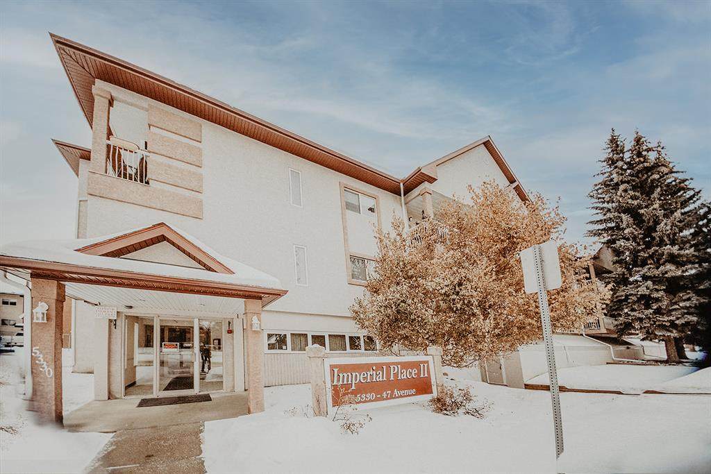 5330 47 Avenue - Photo 1