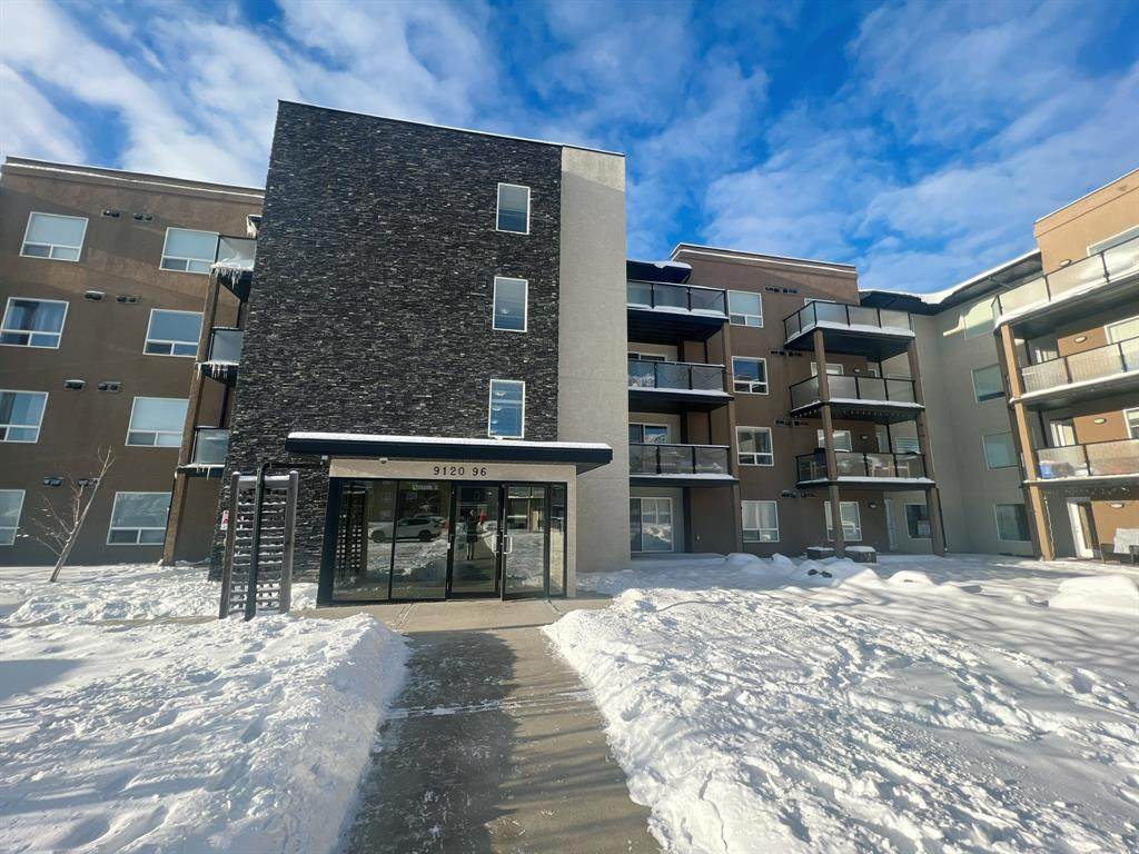 9120 96 Avenue - Photo 1