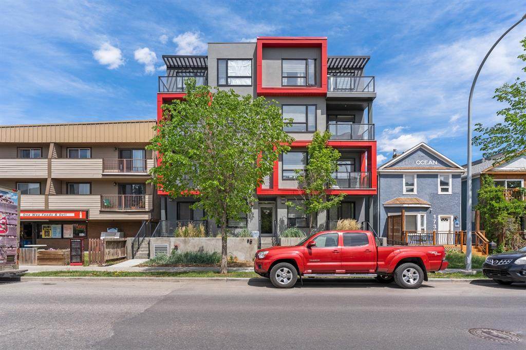 1734 11 Avenue - Photo 1