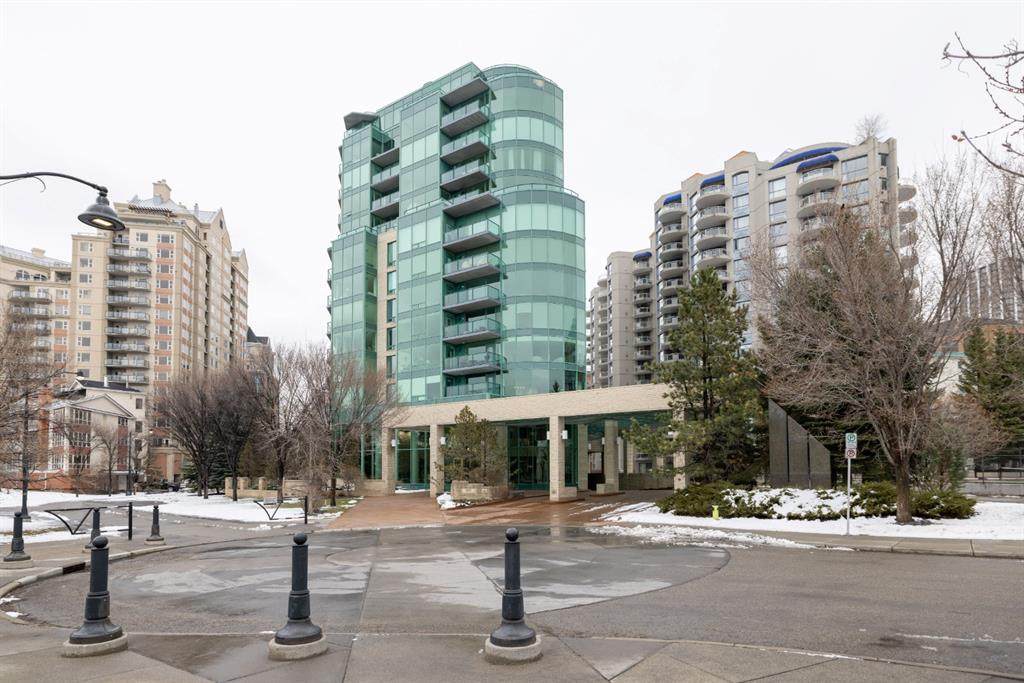 837 2 Avenue - Photo 1