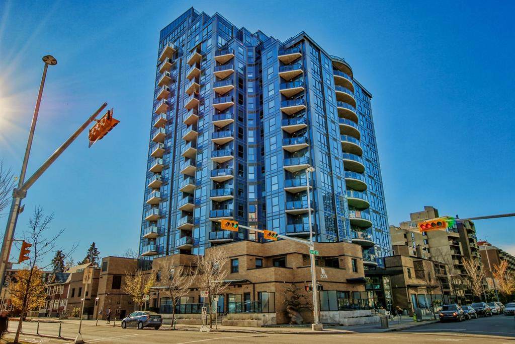 303 13 Avenue - Photo 1