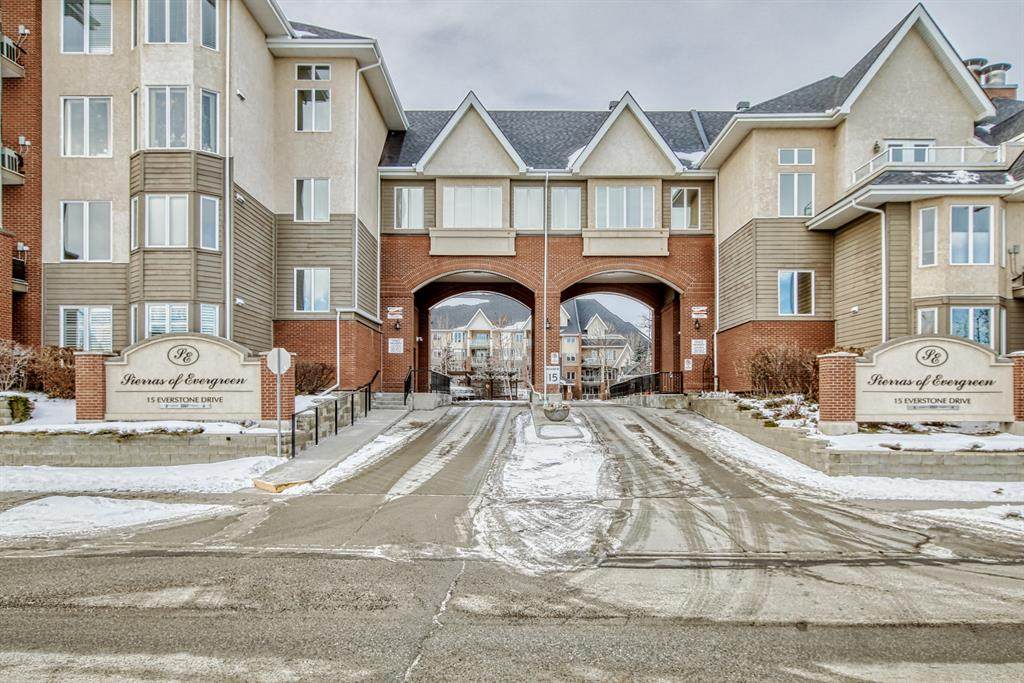 15 Everstone Drive - Photo 1