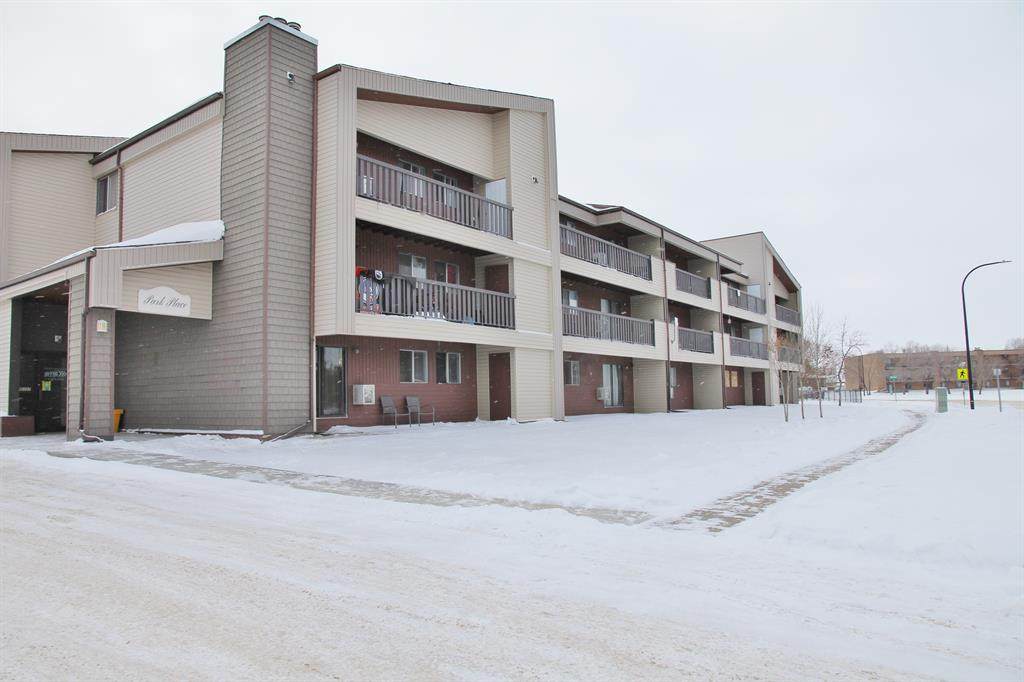 5607 31 Street - Photo 1