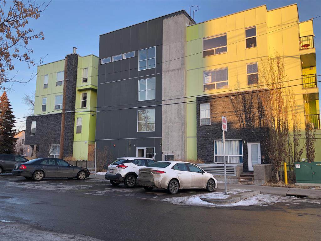 1740 9 Street - Photo 1