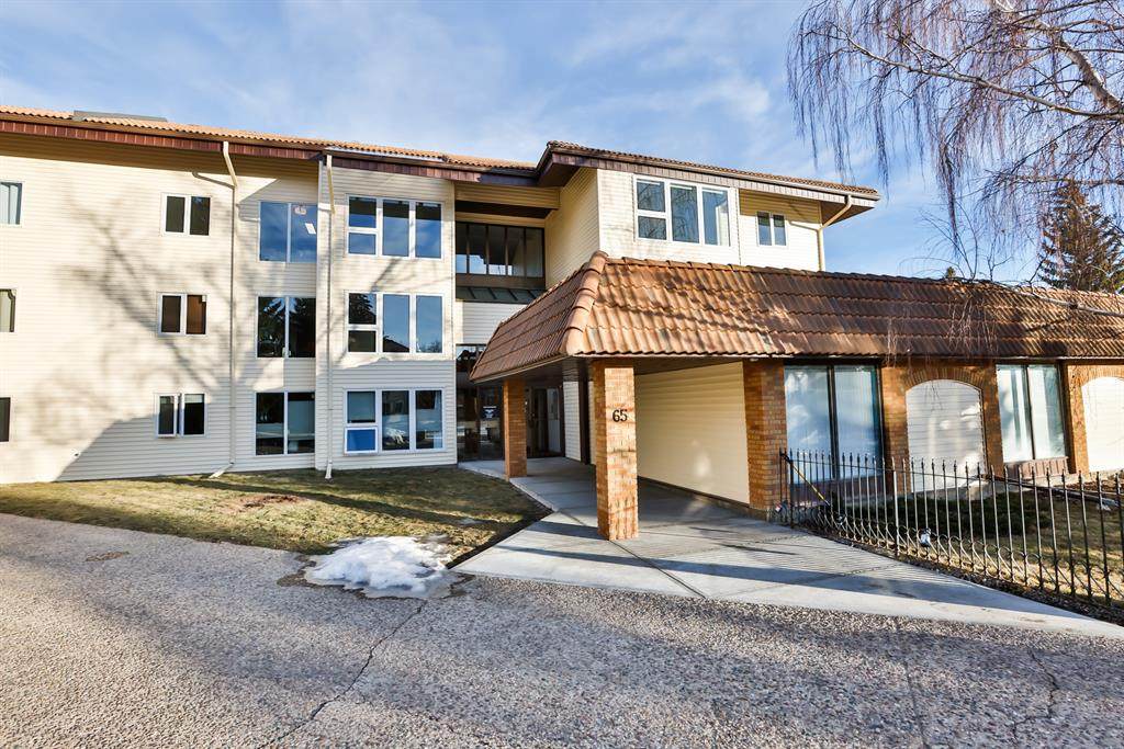 65 Temple Boulevard - Photo 1