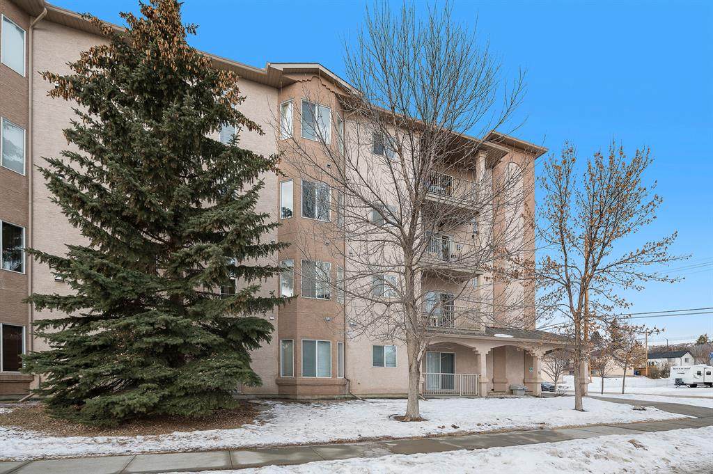 16 Poplar Avenue - Photo 1