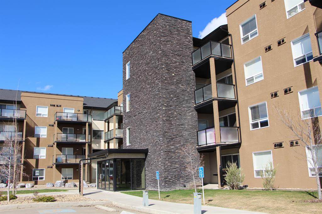9124 96 Avenue - Photo 1