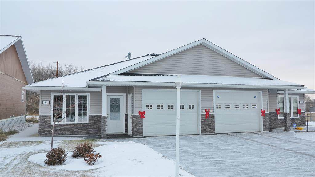 202 7th Avenue - Photo 1