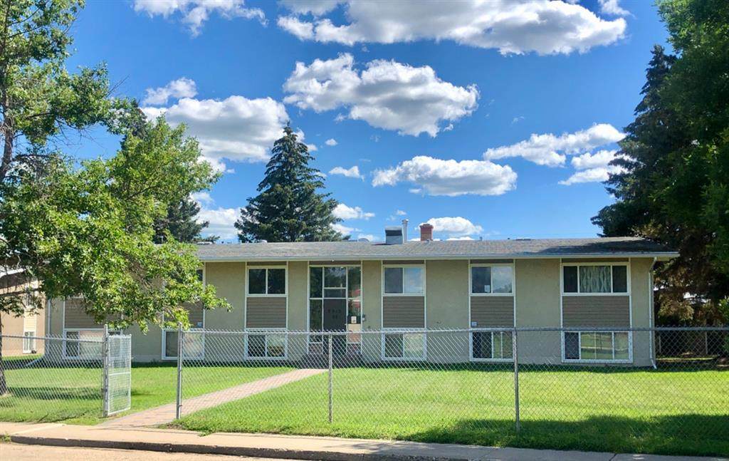 9515 88 Avenue - Photo 1
