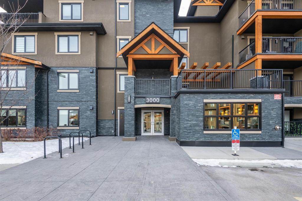 450 Kincora Glen Road - Photo 1