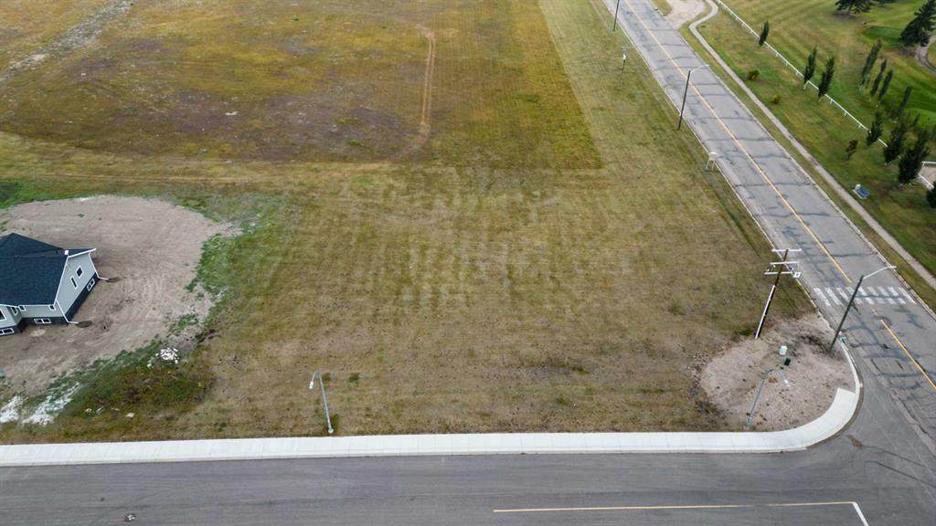 5405 54 Avenue - Photo 1