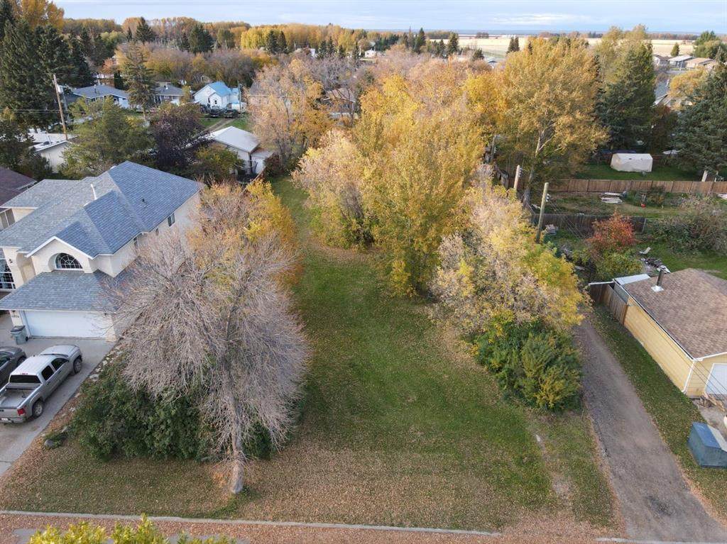 4816 56th Avenue - Photo 1