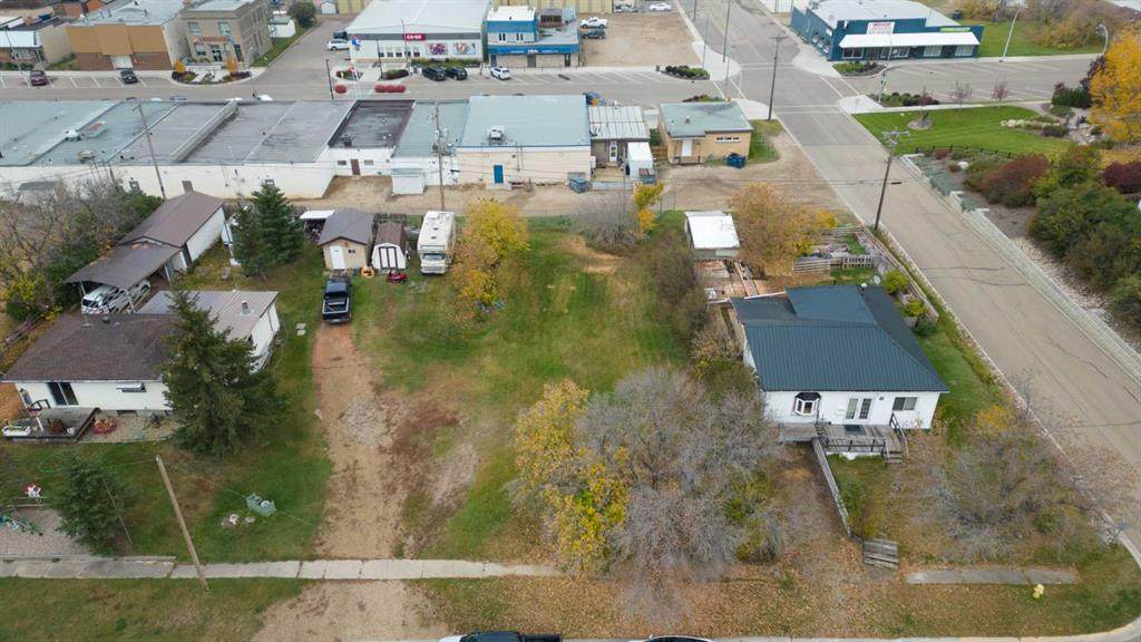 4821 46 Street - Photo 1