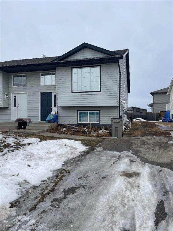 8209 114 Street, Grande Prairie, AB T8W 2Y6 (A2105270) Team