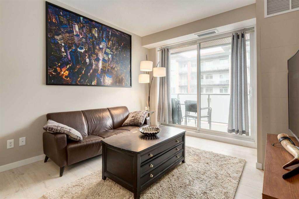 https://bt-photos.global.ssl.fastly.net/calgary/orig_boomver_1_A2185560-2.jpg