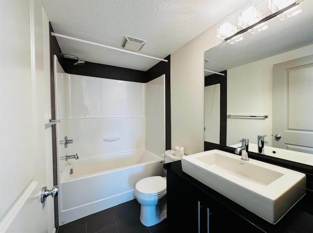 https://bt-photos.global.ssl.fastly.net/calgary/orig_boomver_1_A2196065-2.jpg