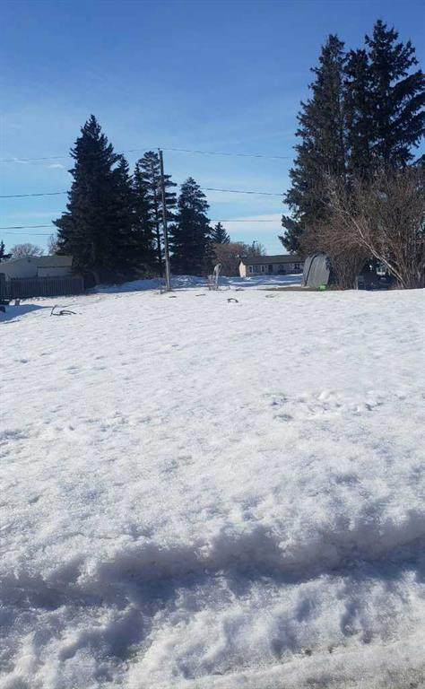 216 1 Street - Photo 1