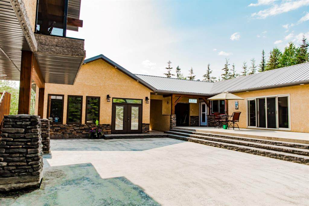https://bt-photos.global.ssl.fastly.net/calgary/orig_boomver_1_A2199056-2.jpg