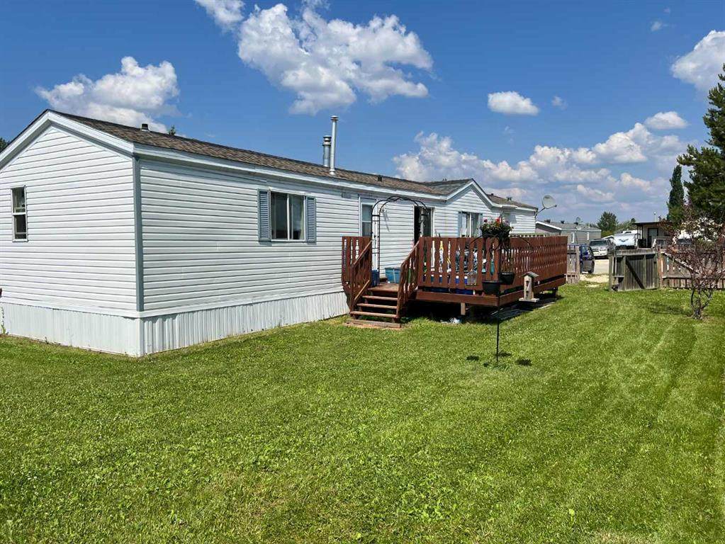903 5 Avenue - Photo 1