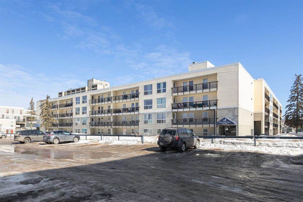14921 Macdonald Drive - Photo 1