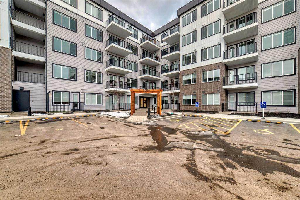 https://bt-photos.global.ssl.fastly.net/calgary/orig_boomver_1_A2208489-2.jpg