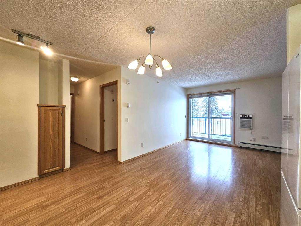 https://bt-photos.global.ssl.fastly.net/calgary/orig_boomver_1_A2211497-2.jpg