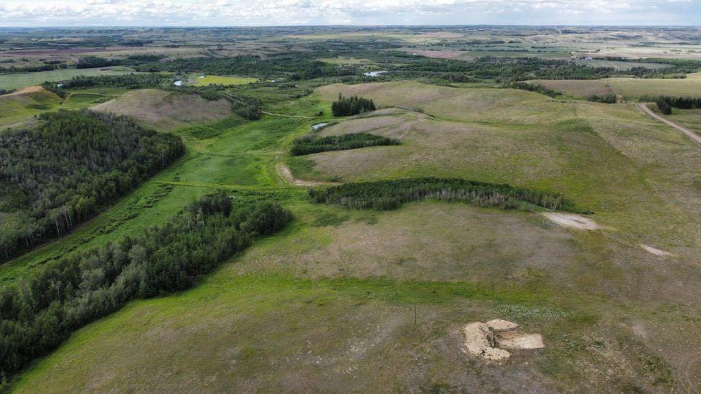 SE-05 -43-09-W4 - Photo 1