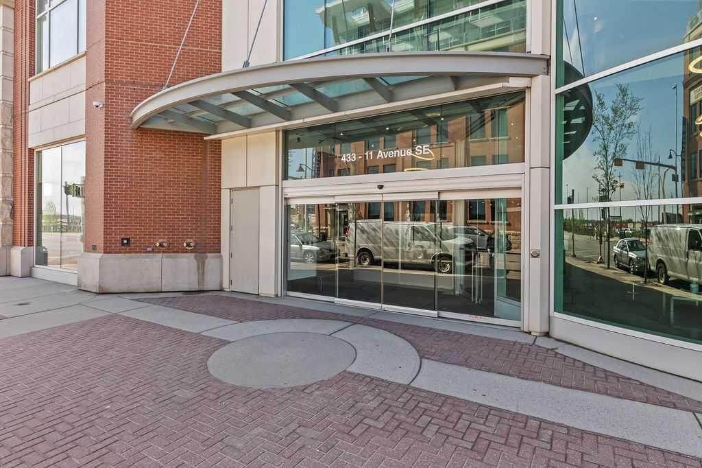 https://bt-photos.global.ssl.fastly.net/calgary/orig_boomver_1_A2212709-2.jpg