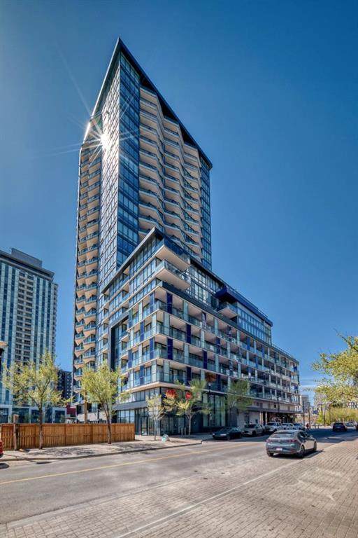 615 6 Avenue - Photo 1