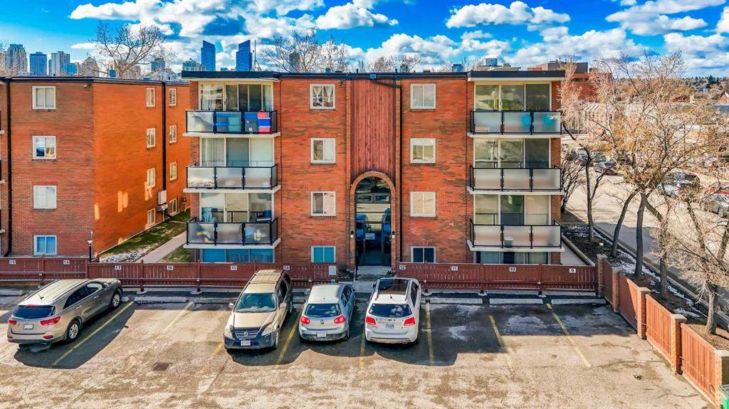 1435 7 Avenue - Photo 1