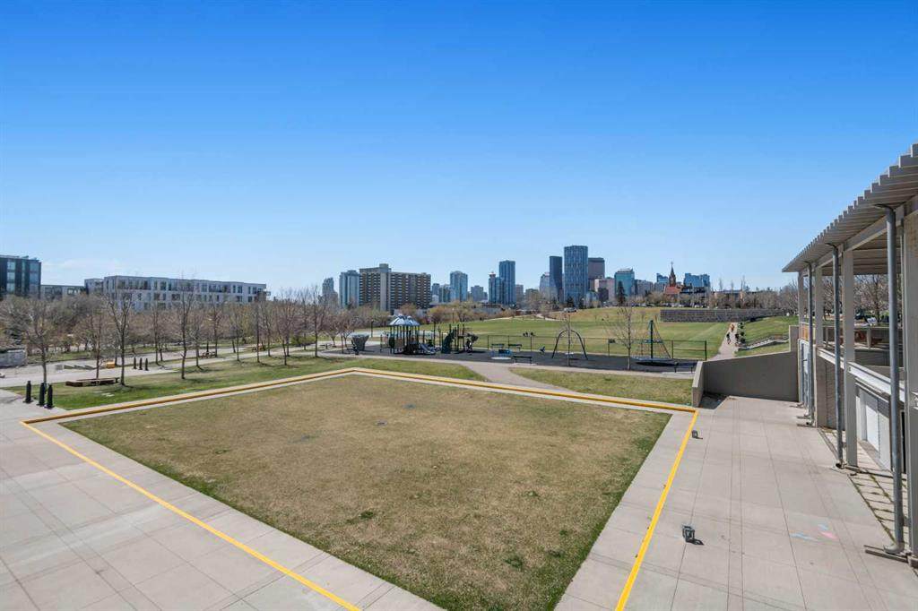 https://bt-photos.global.ssl.fastly.net/calgary/orig_boomver_1_A2215360-2.jpg