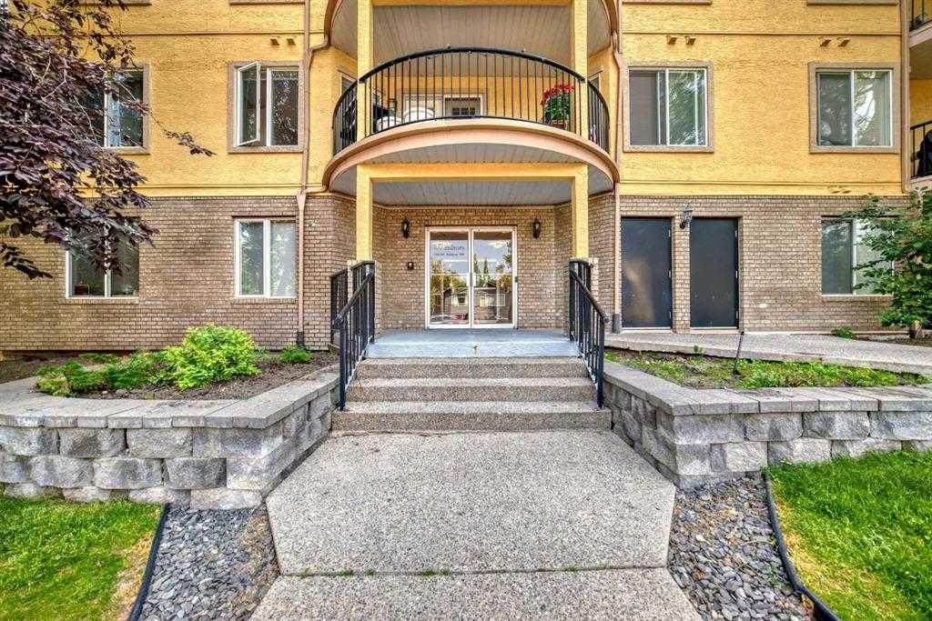 735 56 Avenue - Photo 1