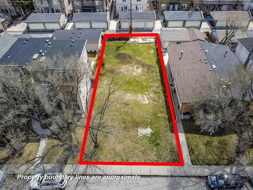 719 55 Avenue - Photo 1
