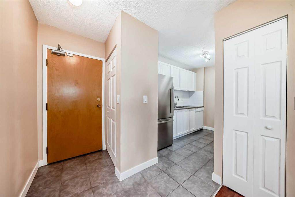 https://bt-photos.global.ssl.fastly.net/calgary/orig_boomver_1_A2216859-2.jpg