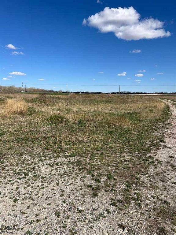 275115 Glenmore Trail - Photo 1