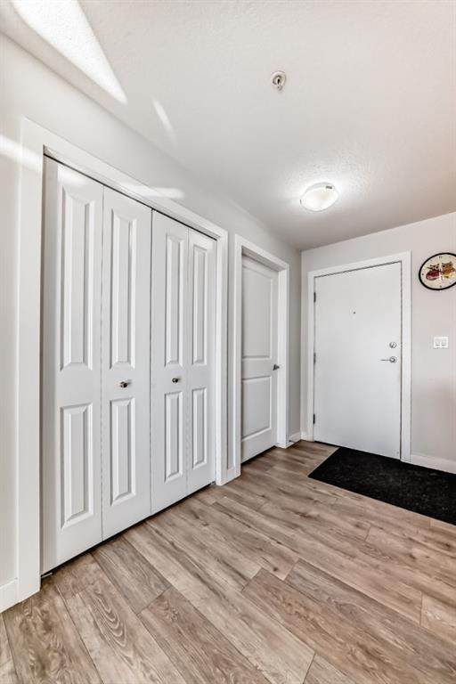https://bt-photos.global.ssl.fastly.net/calgary/orig_boomver_1_A2218571-2.jpg