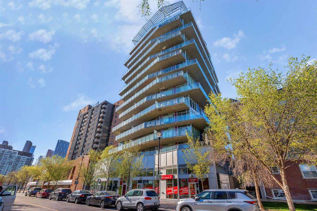 624 8 Avenue - Photo 1